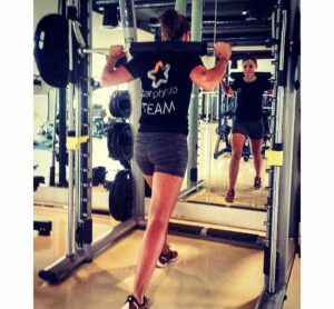women’s strength training technique and foundation in your 20s